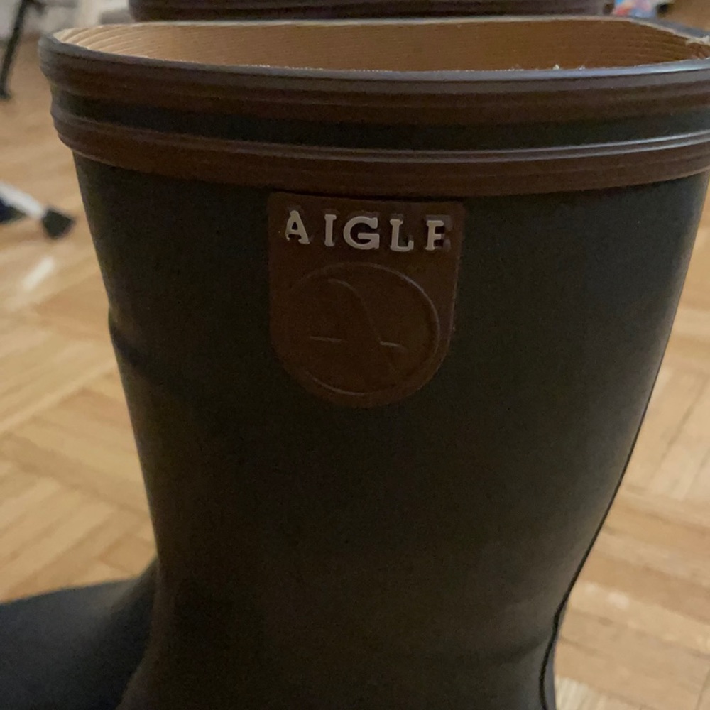 Good condition, used rain boots.